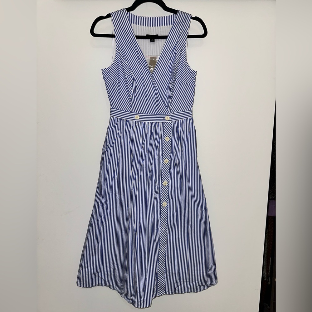 V Neck Wrap Sleeveless Midi Dress